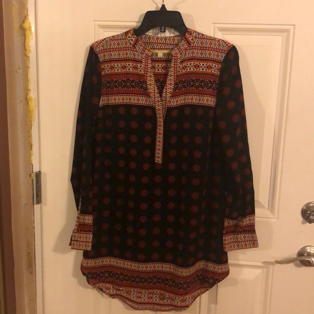 Gianni Bini tunic length blouse